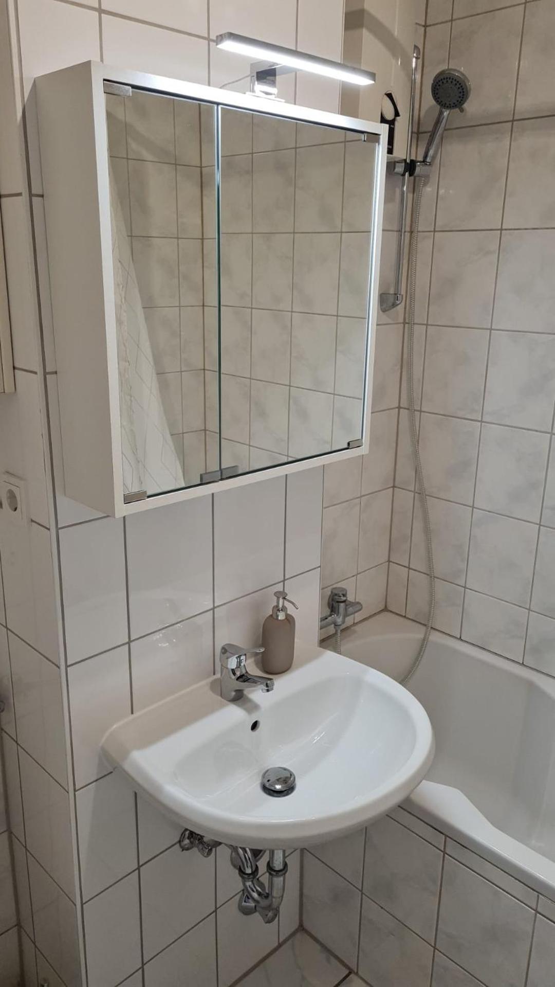 Unique: Cozy - Balcony - Kitchen - Netflix Apartment Bremen Exterior photo